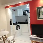 Apto temporada Copacabana F. Oliveira